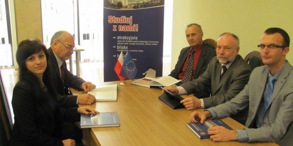 Робочий візит Польської Громади до Кельцького технічного університету – Польська Громада Робочий візит Польської Громади до Кельцького технічного університету Польщі - Польська Громада