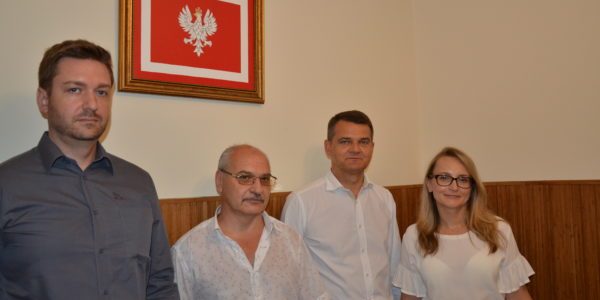 Посещение руководством Польской общины и Польской делегацией Домов Польских — Польская Община Посещение руководством Польской общины и Польской делегацией Домов Польских города Кривого Рога и города Днепродзержинска - Польская Община