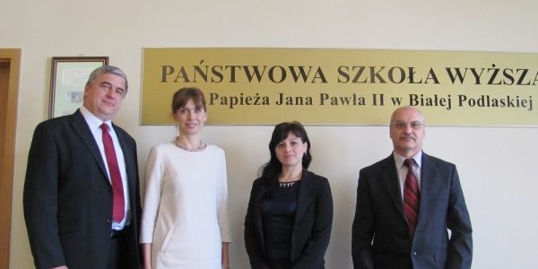 Рабочий визит в Государственную высшую школу — Польская Община Успешный визит в Государственную высшую школу - Польская Община