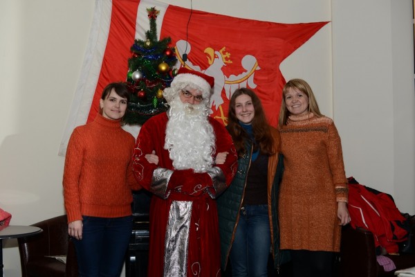 Святий Миколай приніс казку в Польську Громаду - Польська Громада