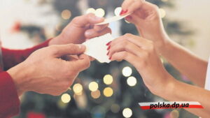 Tradycja dzielenia się opłatkiem — symbol jedności i zachowania kultury — Związek Polaków